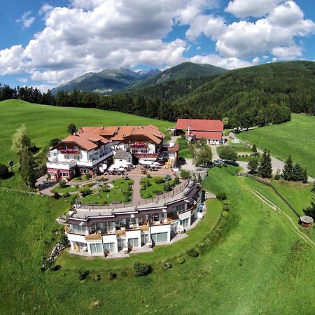 Hotel Amaten Бруніко Екстер'єр фото