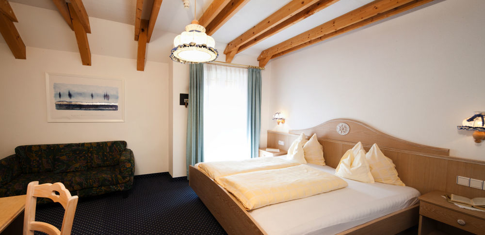 Hotel Amaten Бруніко Екстер'єр фото